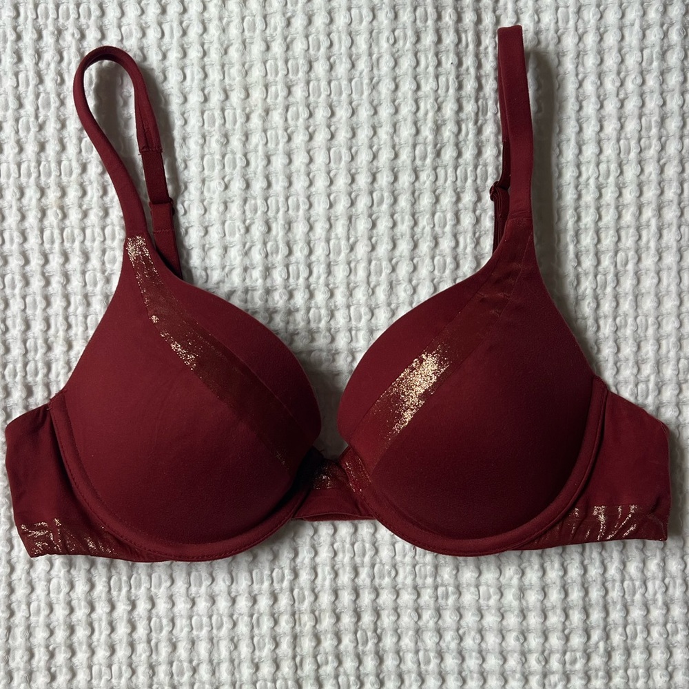Victoria’s Secret bra